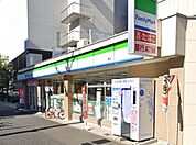 ファミリーマート葵店