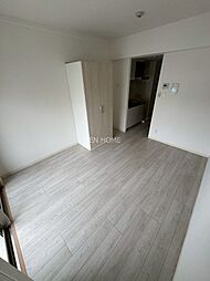 サニークレスト上町 701 7階ワンルームのリビング/ダイニング