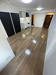 ゼウスニューヨーク五番街 904 9階ワンルームのリビング/ダイニング