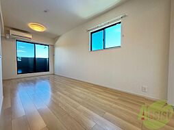 モン・トレゾアI 2階2LDKのリビング/ダイニング