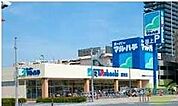 スーパーマルハチ鷹取店 838m