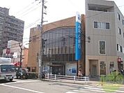 みなと銀行月見山支店 278m