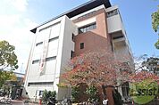 須磨図書館 940m