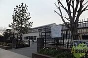 神戸市立伊川谷小学校 1068m