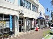 神戸山下郵便局 1539m