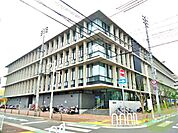 神戸市 須磨区役所 178m