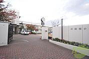 須磨浦学園 須磨浦小学校 978m