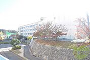 神戸市立高倉中学校 1355m