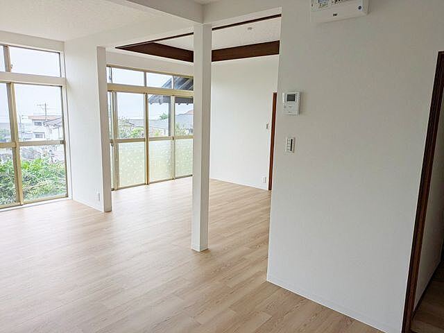 リビング/ダイニング 速見郡日出町大字豊岡