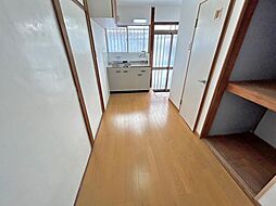 居間