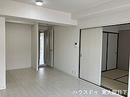 居間