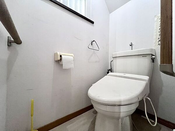 トイレを拡大表示
