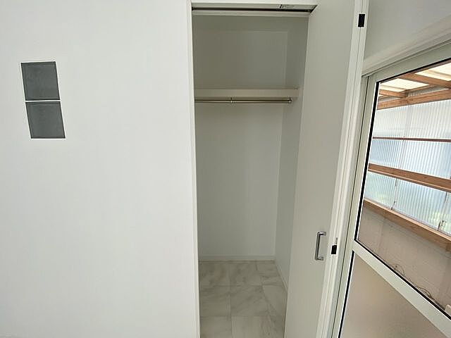 収納 宮崎市高洲町