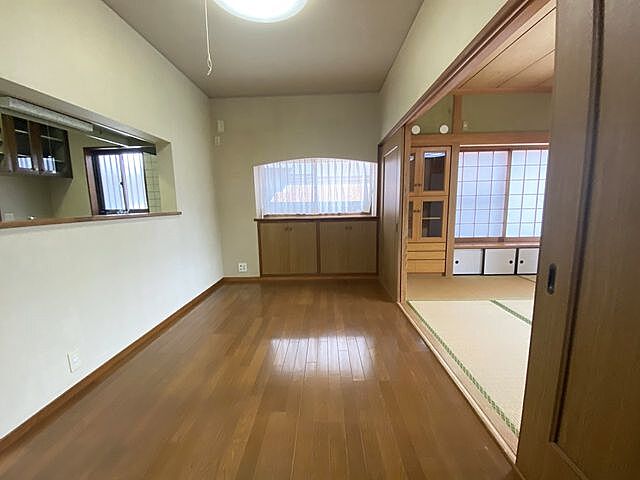 室内 宮崎市月見ケ丘5丁目