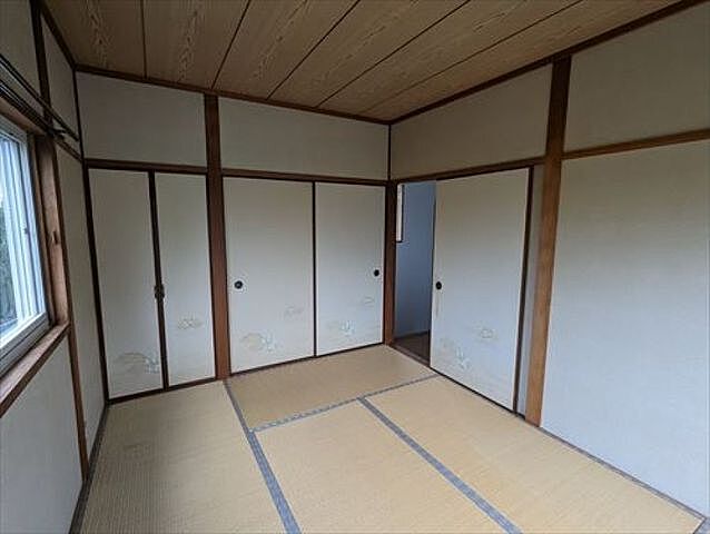 室内 宮崎市大字田吉