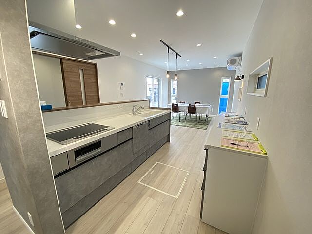 キッチン 宮崎市恒久南3丁目