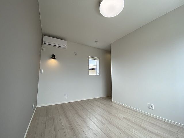 寝室 宮崎市恒久南3丁目