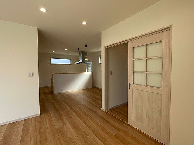 リビング/ダイニング 宮崎市吉村町南田