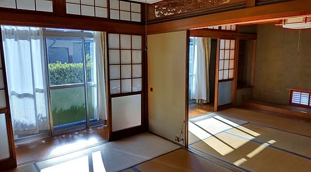 室内 宮崎市大塚台西2丁目