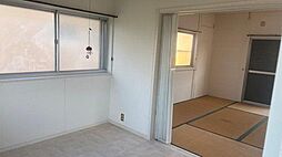 大塚町小原田　中古戸建 3LDKの室内