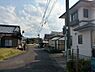外観：前面道路含む現地写真