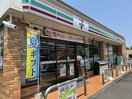 セブンイレブン 宮崎旭1丁目店 690m