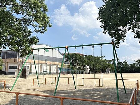 東大宮小学校 410m