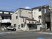 川口警察署 上青木交番 510m