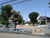 緑ヶ丘第一公園 740m