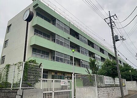 川口市立在家中学校 660m