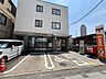 周辺：川口元郷一郵便局 584m