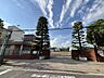 周辺：川口市立並木小学校 640m