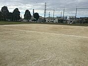上新田公園 180m