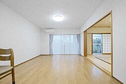 居間