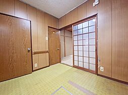 居間