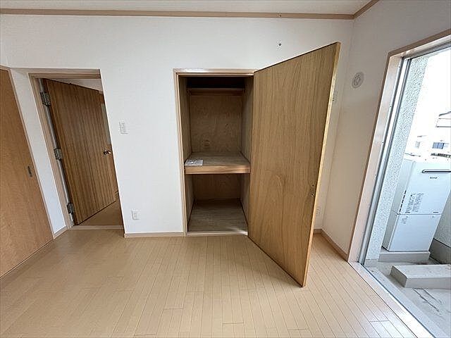 収納 粕畠住宅2号棟 2階/-