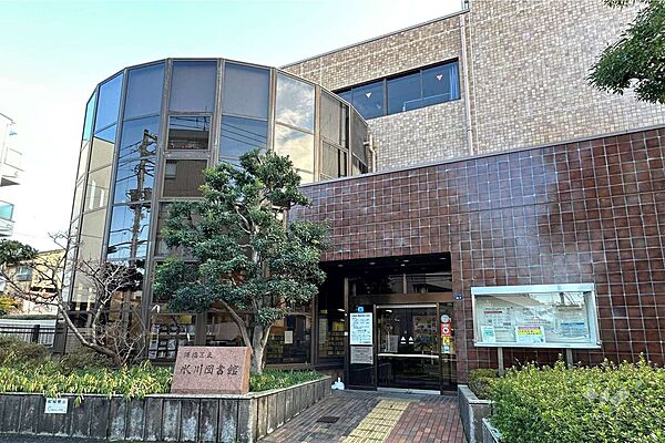 周辺を拡大表示