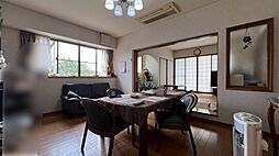 居間