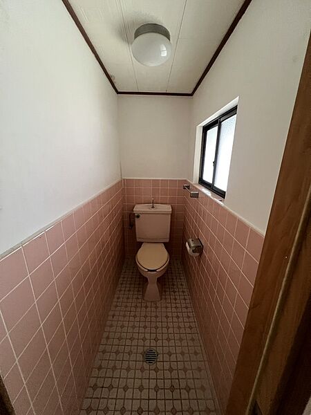 トイレを拡大表示