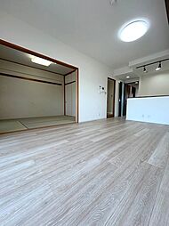 居間
