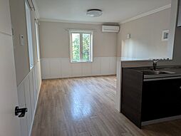 EIGER南荻窪 102 1階2LDKのリビング/ダイニング