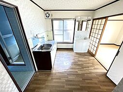 居間
