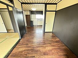 居間