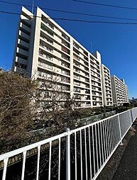 六浦荘団地C棟