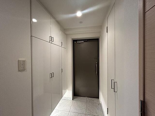 玄関 エルシア四条麩屋町 5階/-