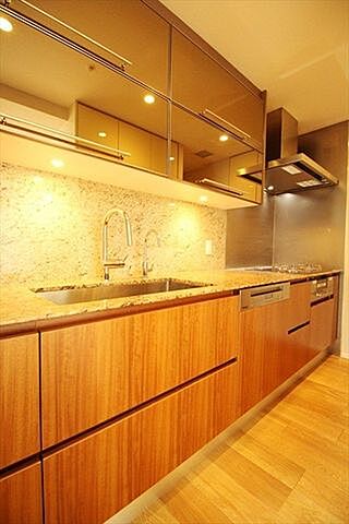 キッチン 東京メトロ日比谷線 広尾駅 徒歩6分