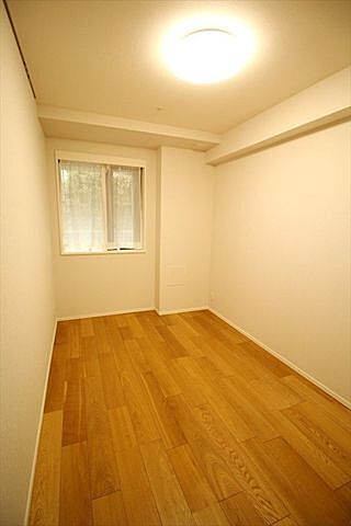 子供部屋 東京メトロ日比谷線 広尾駅 徒歩6分