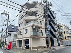 ファミールヒルズ  ｜ 兵庫県神戸市東灘区住吉宮町3丁目（賃貸マンション1K・4階・28.07㎡） その1