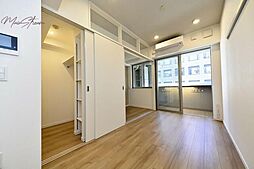 パークルール大手町 8階1LDKのリビング/ダイニング