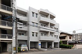 香川県高松市松島町二丁目14-34（賃貸マンション3LDK・1階・63.22㎡） その4